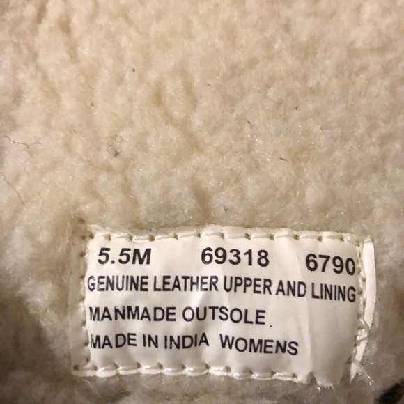 Timberland Pure Suede Boots - Picture 9 of 9